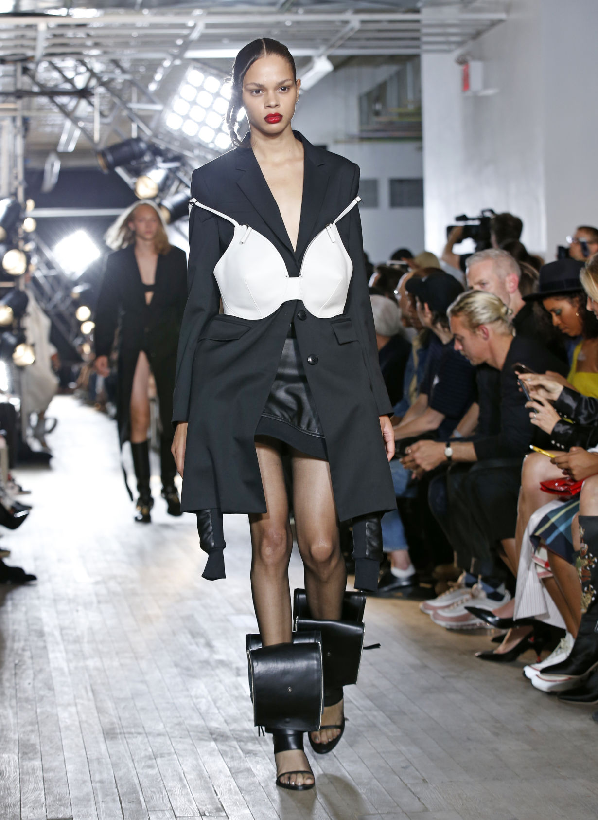 Fashion Helmut Lang